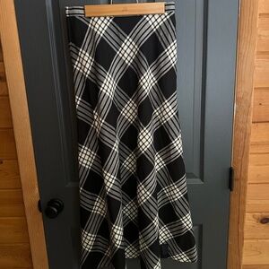 Vintage Ralph Lauren Women's 100% Wool Skirt